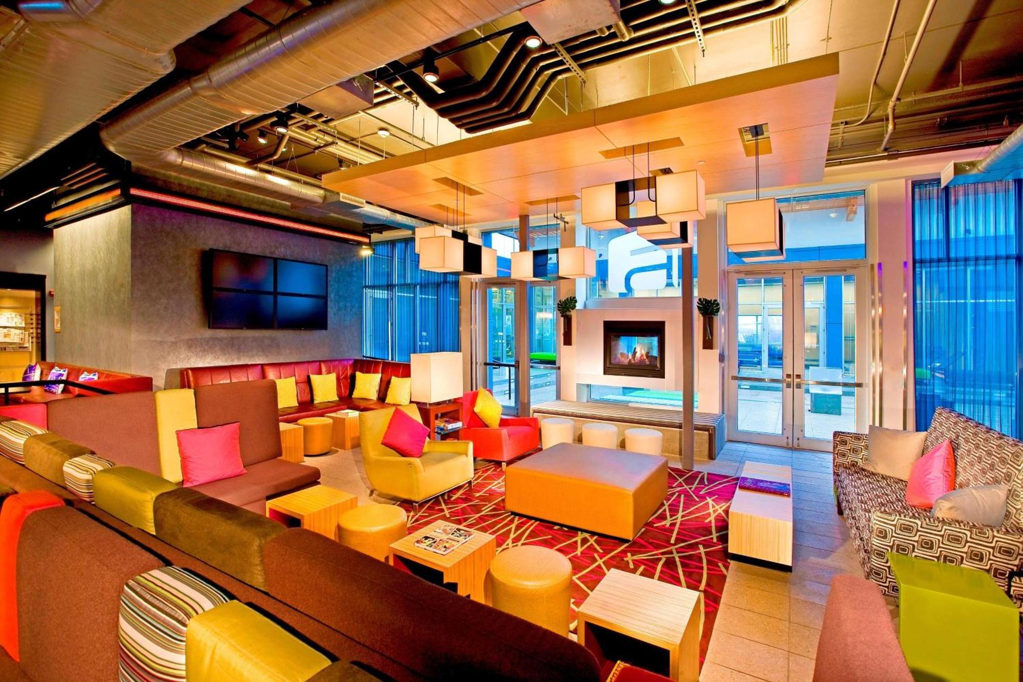Hotel Aloft Mount Laurel Esterno foto
