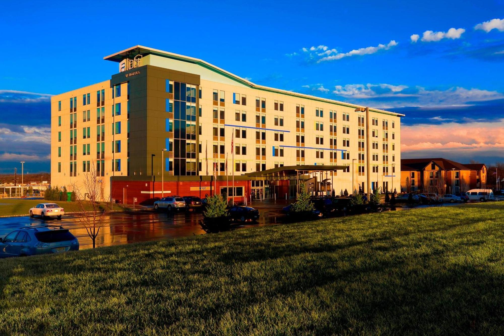 Hotel Aloft Mount Laurel Esterno foto