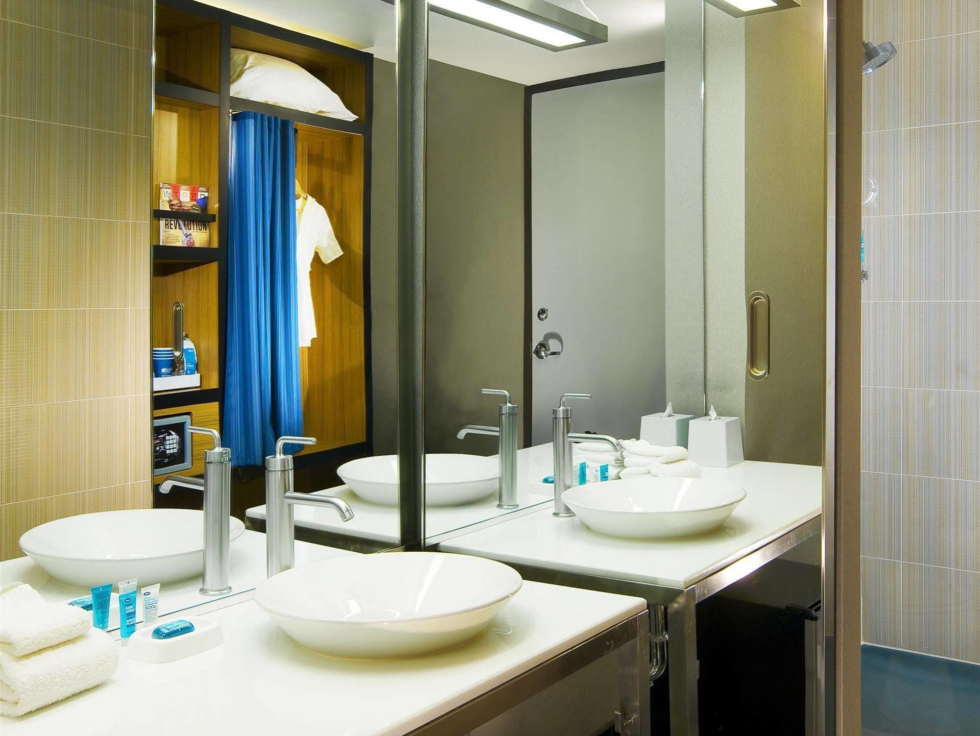 Hotel Aloft Mount Laurel Esterno foto